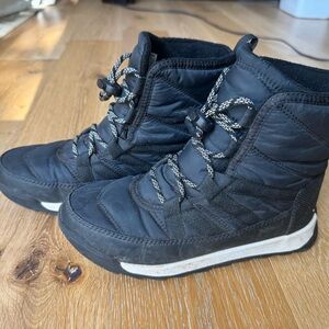Sorel Black Fleece-Lined Boots